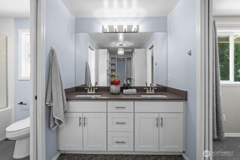 2323 Talbot Road S Renton WA 98055