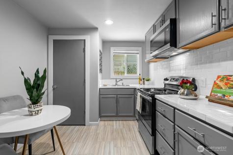 2323 Talbot Road S Renton WA 98055