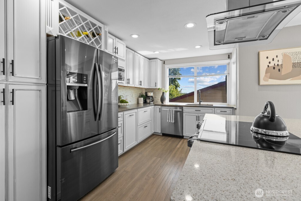 2323 Talbot Road S Renton WA 98055