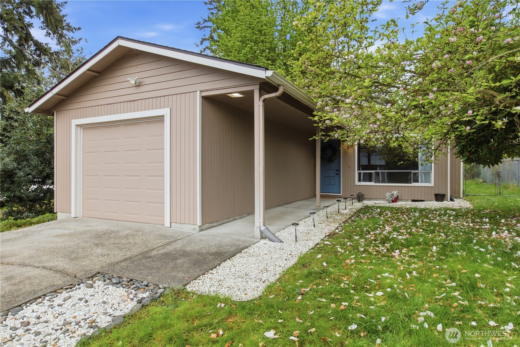 13033 31st Ave NE Seattle WA 98125