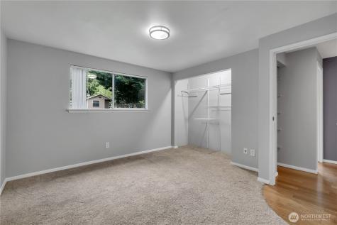 13033 31st Ave NE Seattle WA 98125
