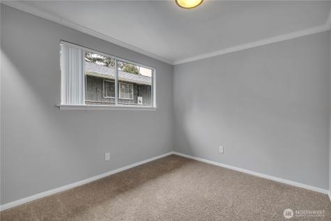 13033 31st Ave NE Seattle WA 98125