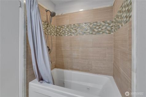 13033 31st Ave NE Seattle WA 98125