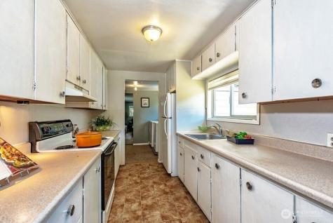 22910 Edmonds Way Edmonds WA 98020