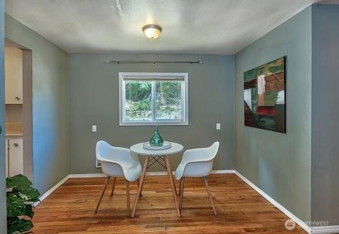 22910 Edmonds Way Edmonds WA 98020