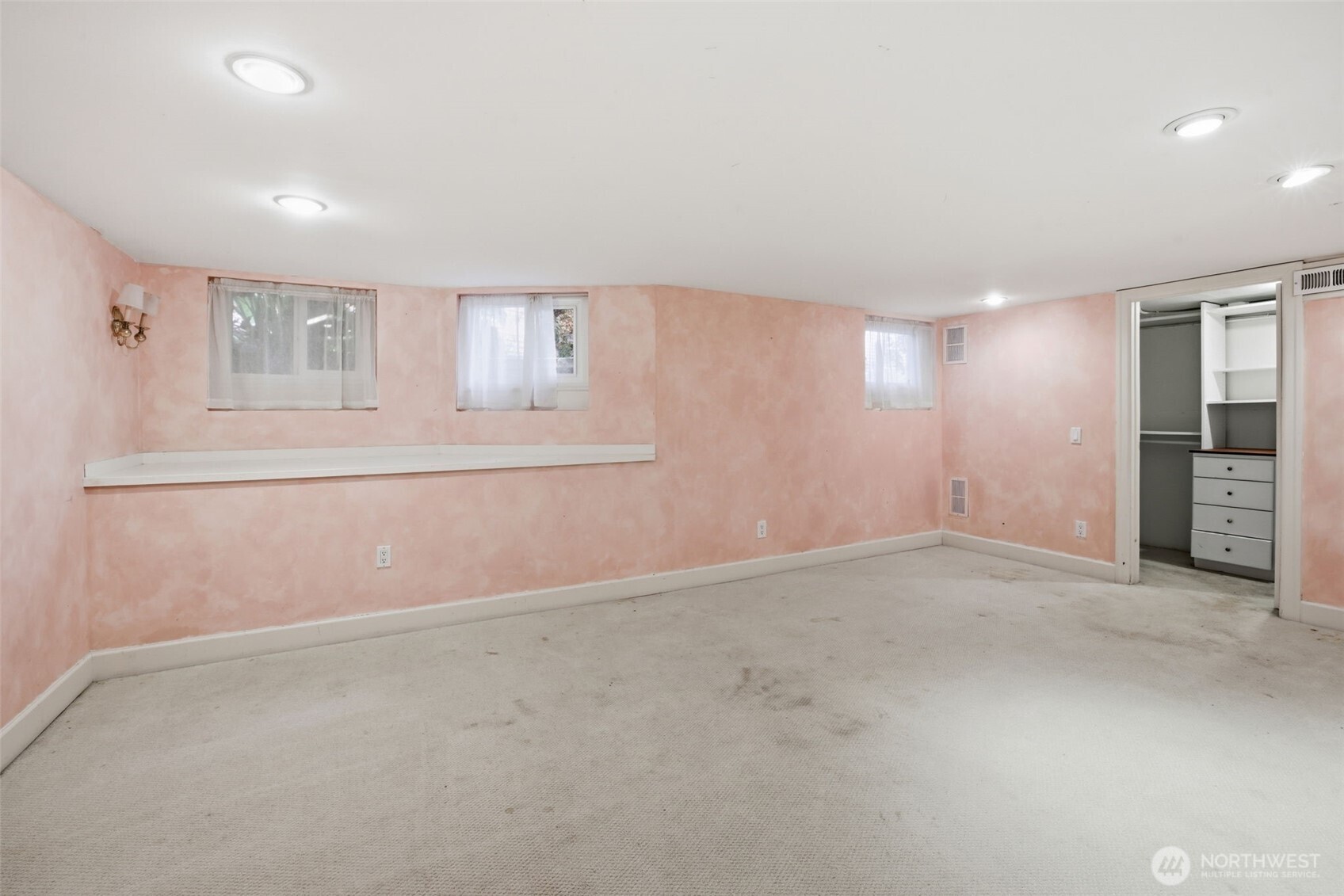 6238 Woodlawn Avenue N Seattle WA 98103