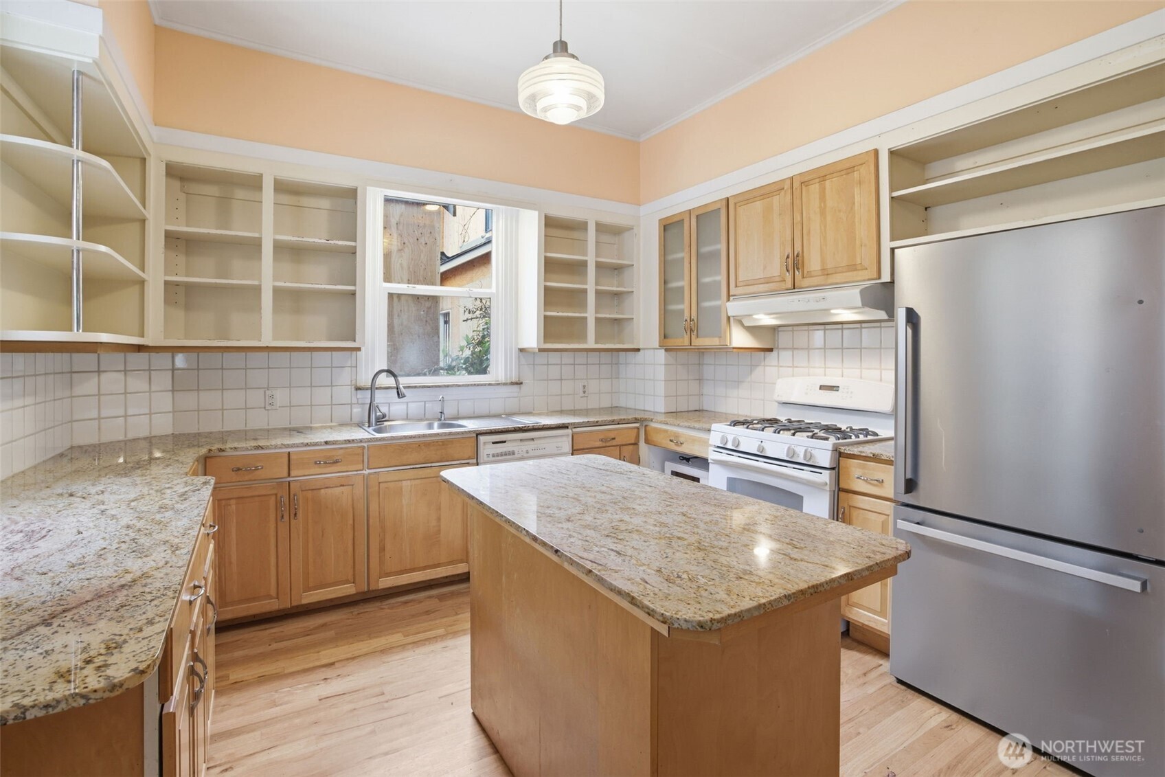 6238 Woodlawn Avenue N Seattle WA 98103