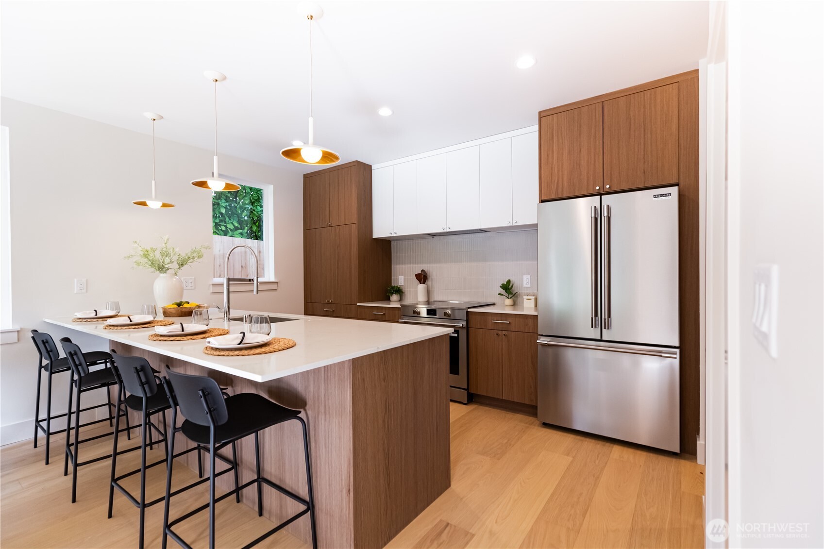 1530 25th Avenue Seattle WA 98122