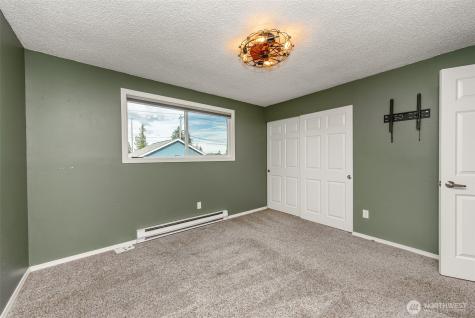 1225 W 17th Street Port Angeles WA 98363