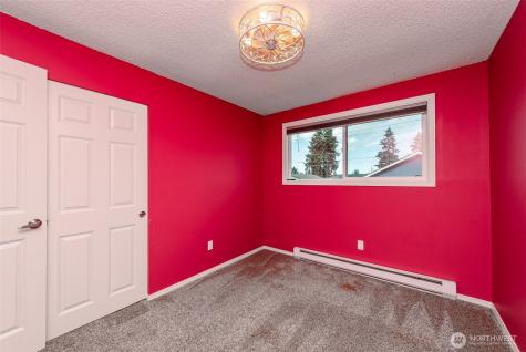 1225 W 17th Street Port Angeles WA 98363