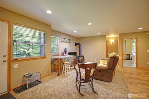 628 N Sunset Drive Camano Island WA 98282