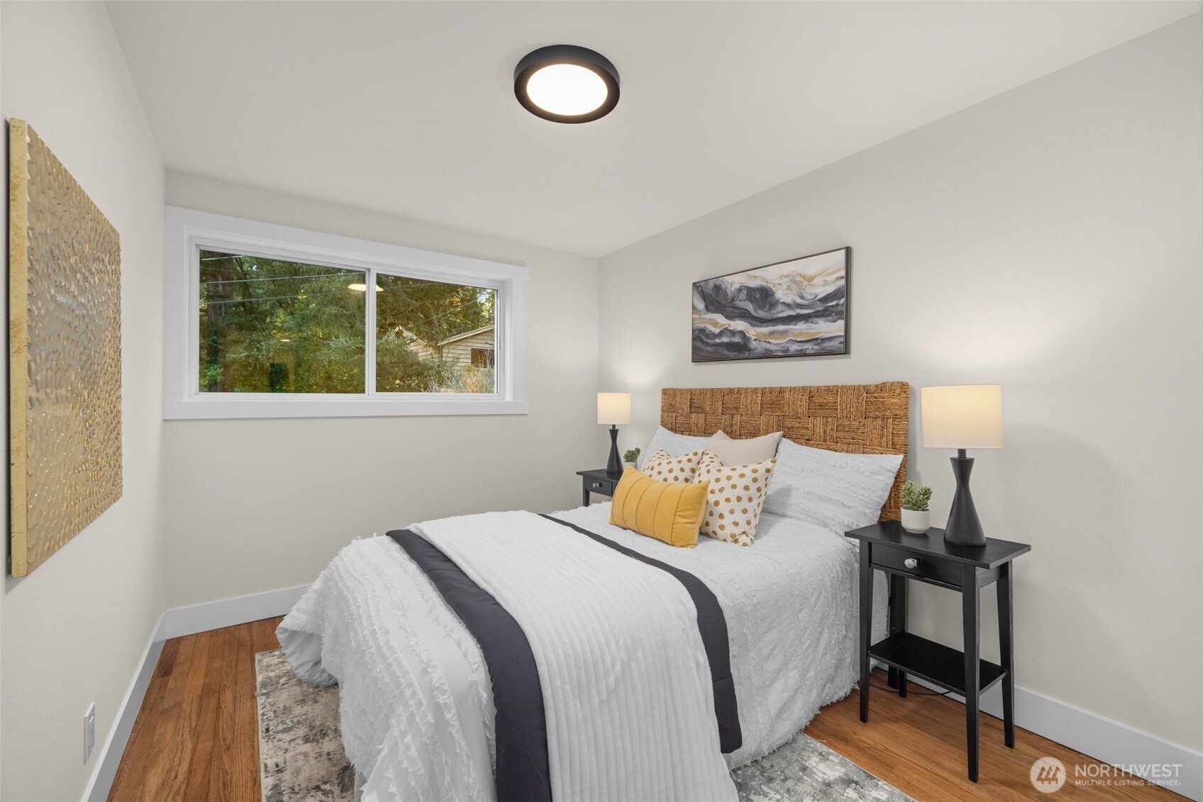 18330 47th Place NE Lake Forest Park WA 98155