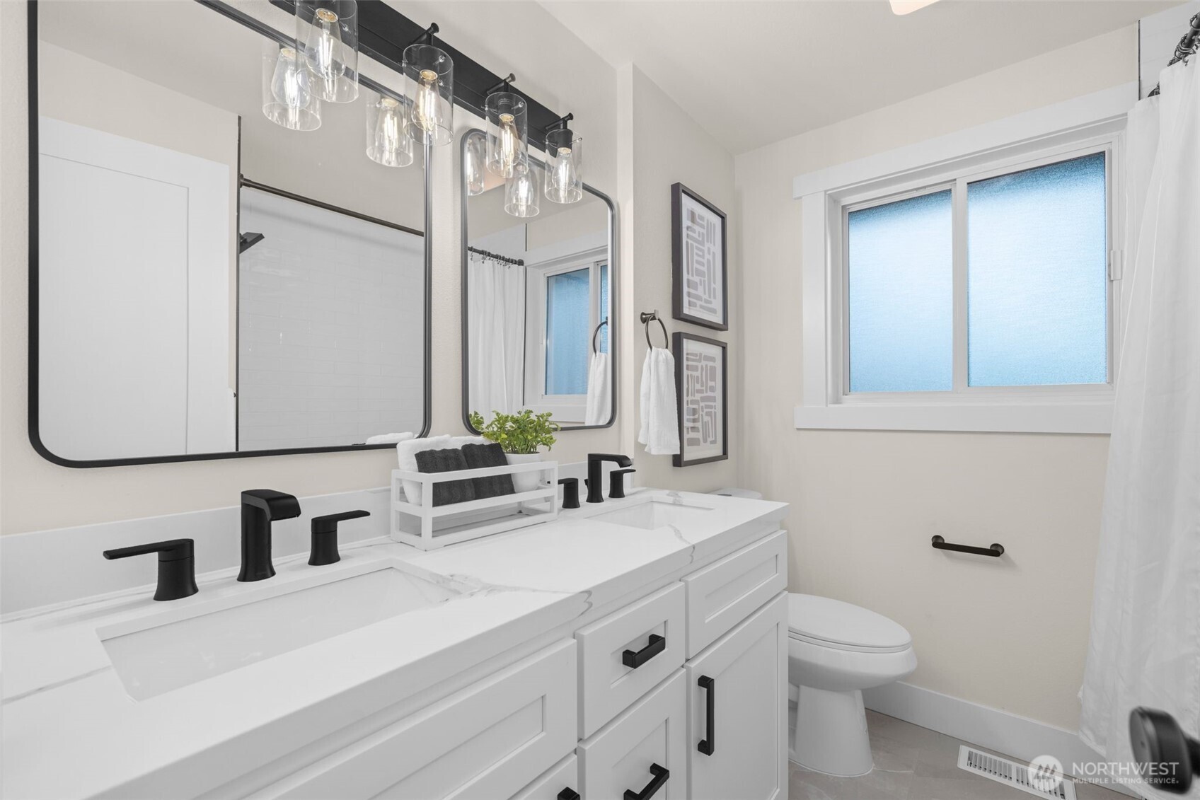 18330 47th Place NE Lake Forest Park WA 98155