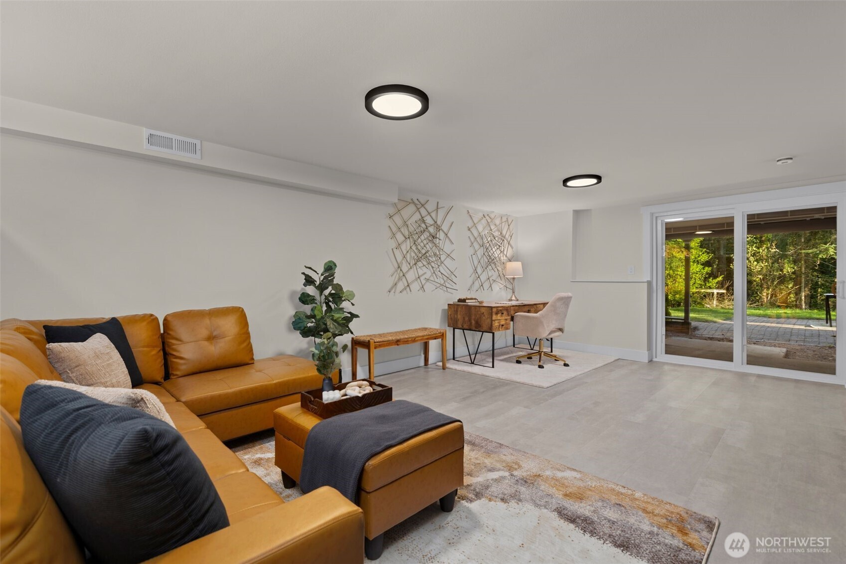 18330 47th Place NE Lake Forest Park WA 98155