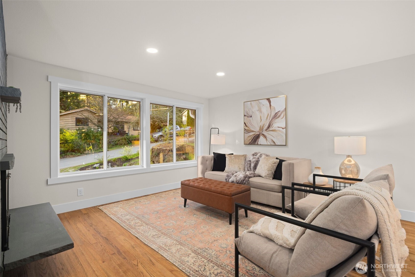 18330 47th Place NE Lake Forest Park WA 98155