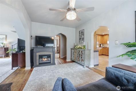 3631 E I Street Tacoma WA 98404