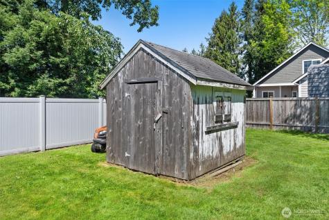 2219 Kibler Avenue Enumclaw WA 98022