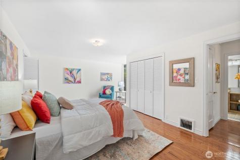 2926 W Blaine Street Seattle WA 98199