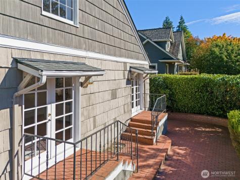 2926 W Blaine Street Seattle WA 98199
