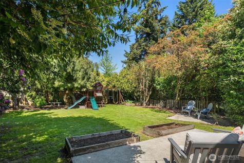 3242 NE 98th Street Seattle WA 98115