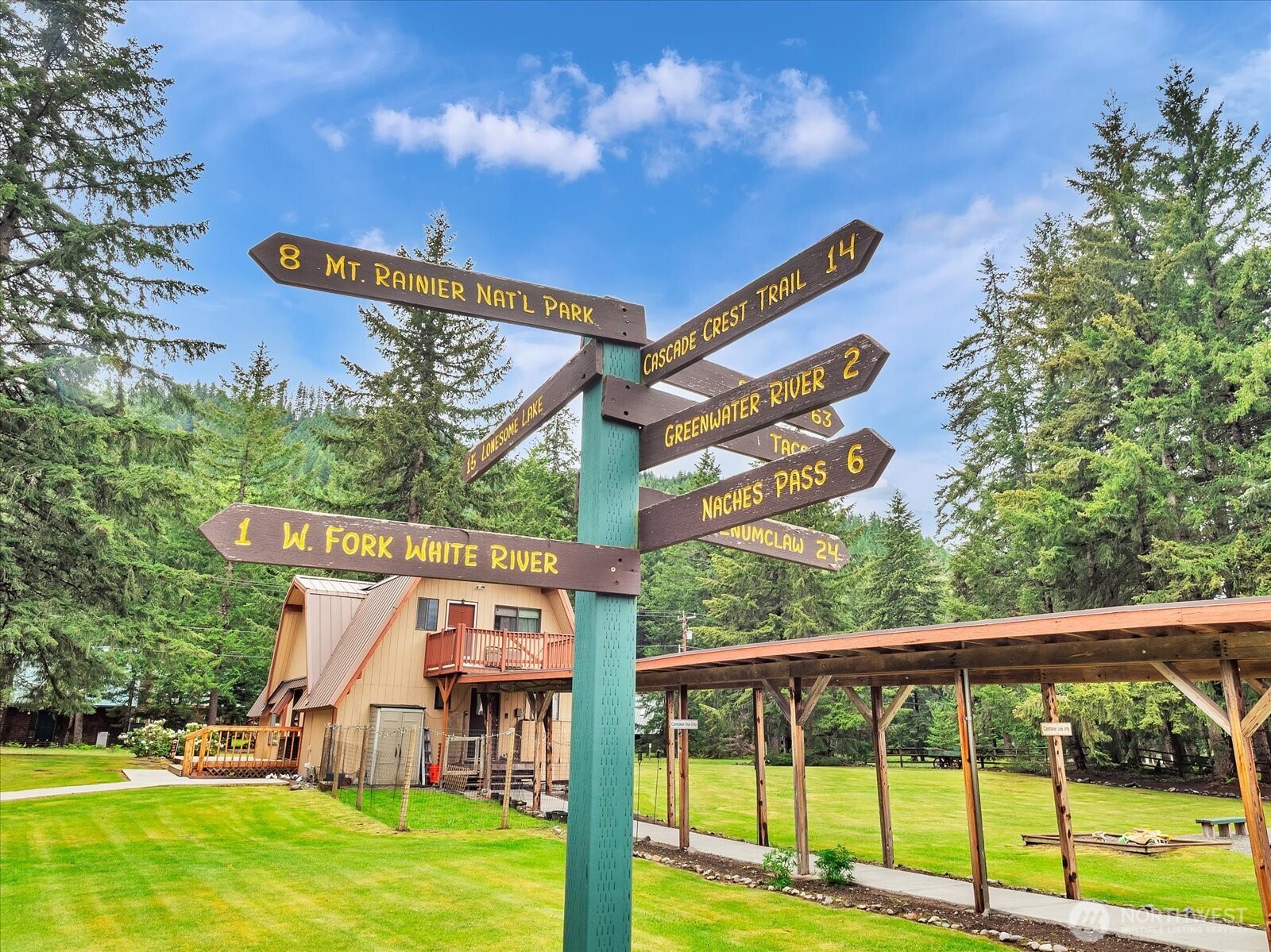 17117 Riverview E Enumclaw WA 98022