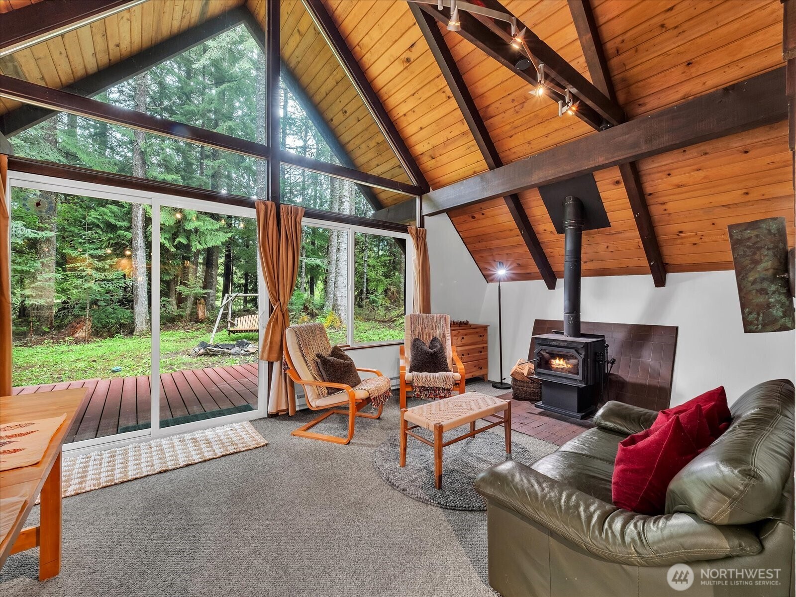 17117 Riverview E Enumclaw WA 98022
