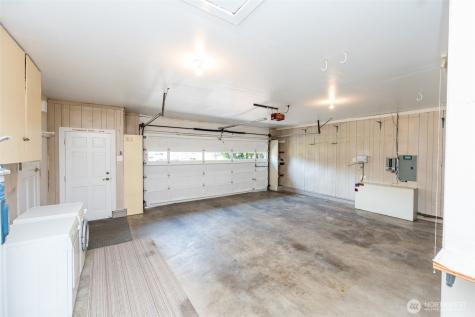 14903 26th Avenue Ct E Tacoma WA 98445