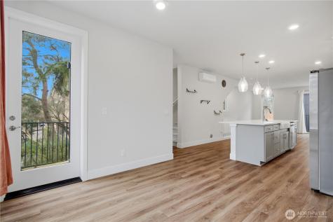 13333 Greenwood Avenue N Seattle WA 98133
