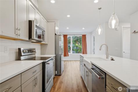 13333 Greenwood Avenue N Seattle WA 98133