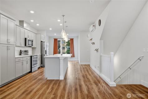 13333 Greenwood Avenue N Seattle WA 98133