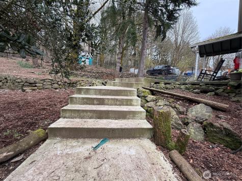 14861 Olympic Drive SE Port Orchard WA 98367