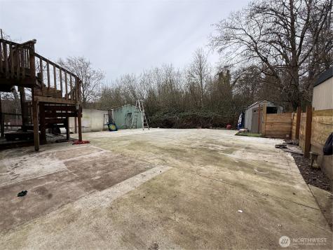 14861 Olympic Drive SE Port Orchard WA 98367