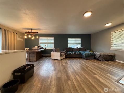 14861 Olympic Drive SE Port Orchard WA 98367