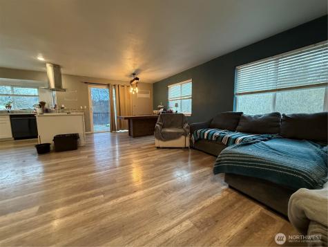 14861 Olympic Drive SE Port Orchard WA 98367