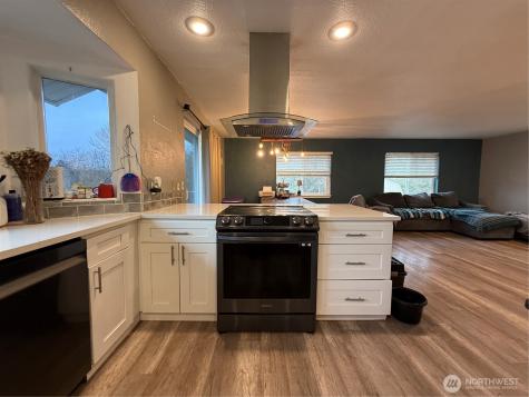 14861 Olympic Drive SE Port Orchard WA 98367