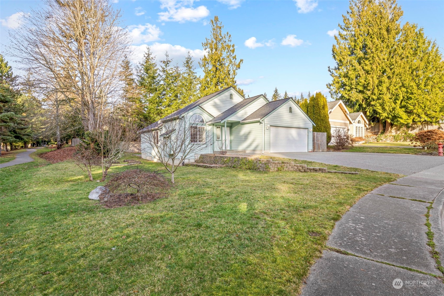 19285 Schooner Court NE Poulsbo WA 98370