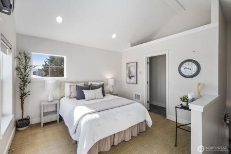 202 24th Avenue E Seattle WA 98112