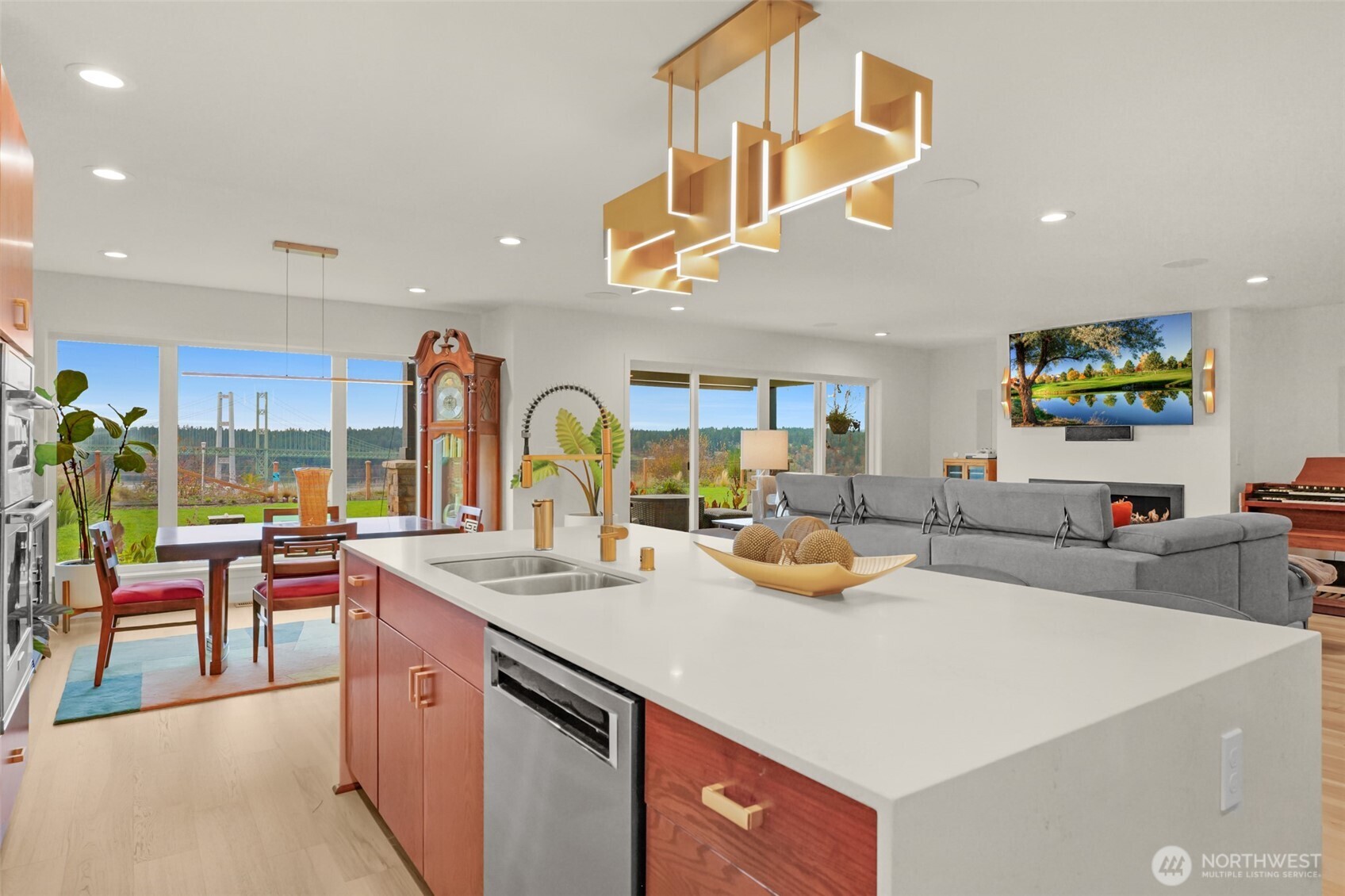 2512 Vista View Drive Tacoma WA 98406