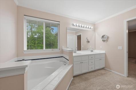 910 135th Street SW Everett WA 98204