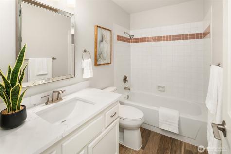 13706 NE 85th Street Redmond WA 98052