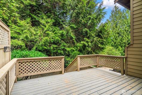 13706 NE 85th Street Redmond WA 98052
