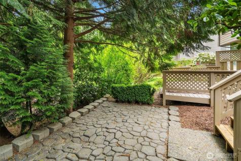 13706 NE 85th Street Redmond WA 98052