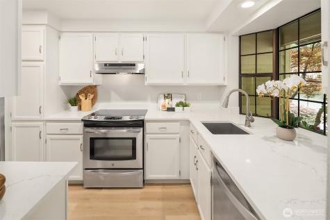 13706 NE 85th Street Redmond WA 98052