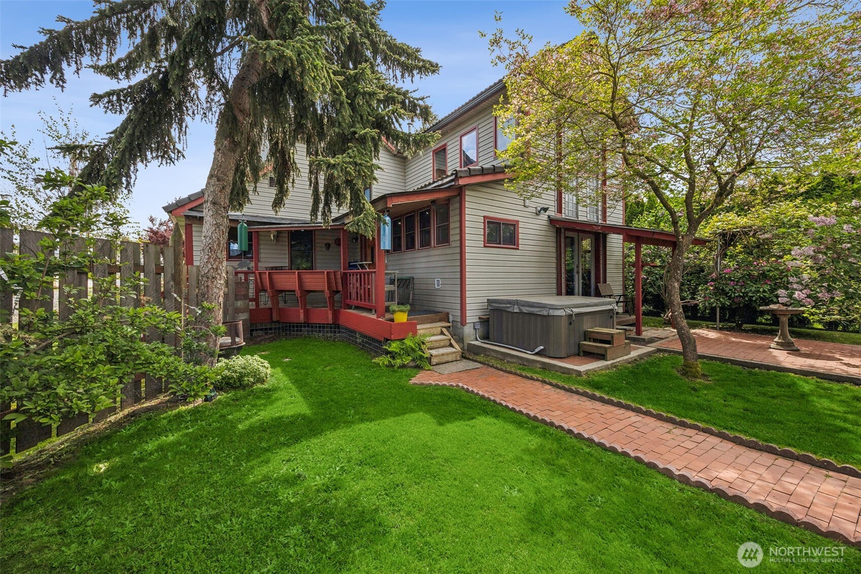 311 S Perkins Street Buckley WA 98321