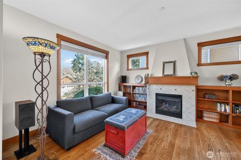 12295 15th Avenue SW Burien WA 98146