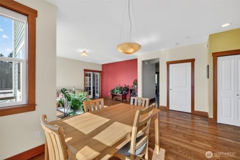 12295 15th Avenue SW Burien WA 98146