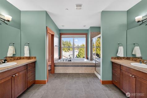 12295 15th Avenue SW Burien WA 98146