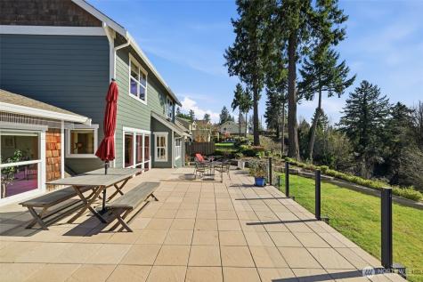12295 15th Avenue SW Burien WA 98146
