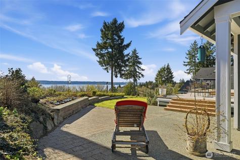 12295 15th Avenue SW Burien WA 98146