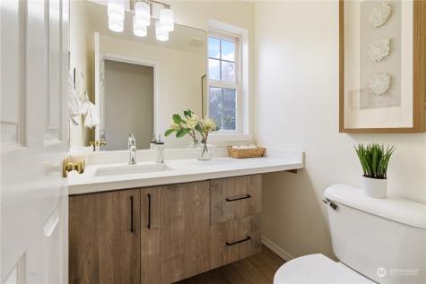 3909 167th Place SW Lynnwood WA 98037